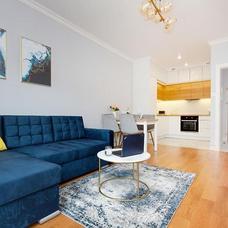 Apartament Dom Przy Okrzei By Renters Prestige Varsavia Esterno foto