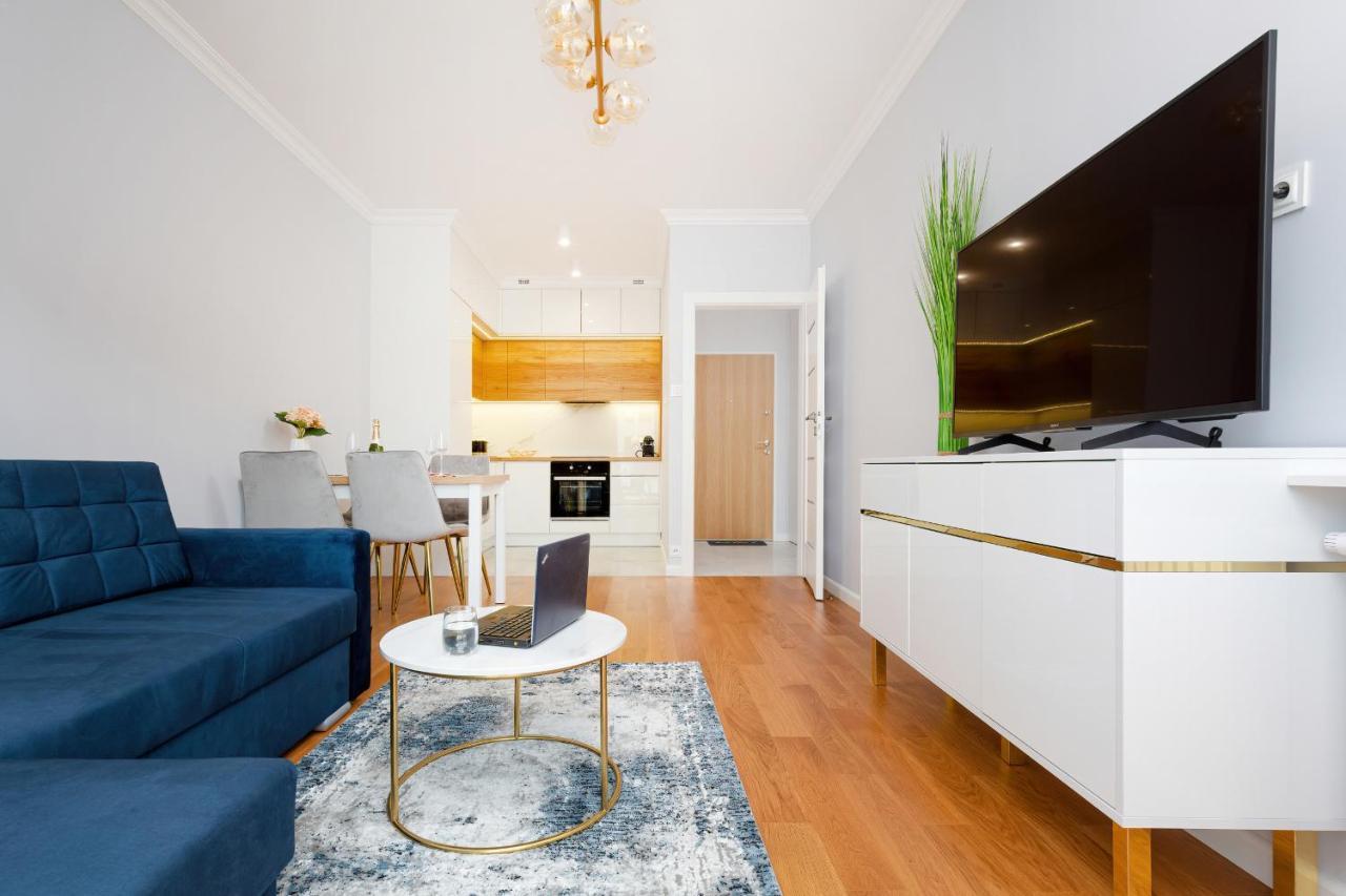 Apartament Dom Przy Okrzei By Renters Prestige Varsavia Esterno foto