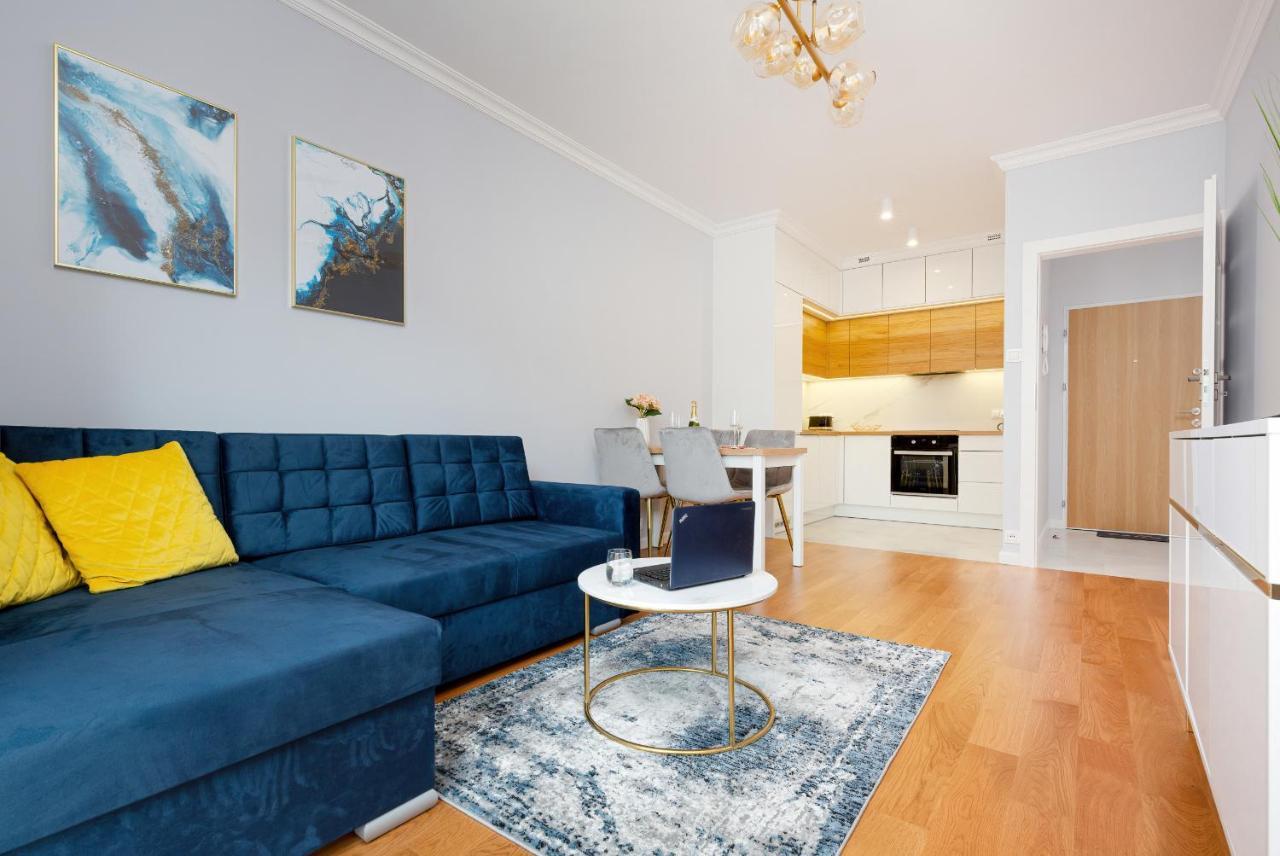 Apartament Dom Przy Okrzei By Renters Prestige Varsavia Esterno foto