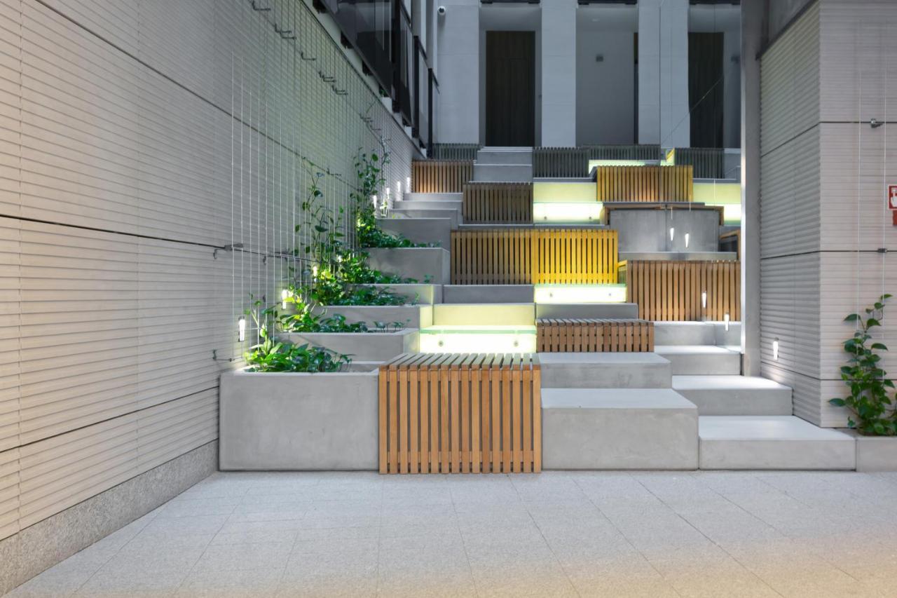 Apartament Dom Przy Okrzei By Renters Prestige Varsavia Esterno foto